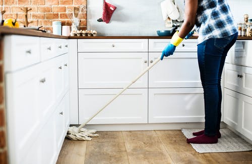 8 Spring Cleaning Health & Safety Tips