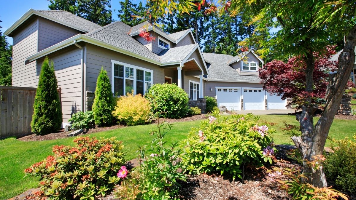 Boost Your Home's Curb Appeal by Adding Happy Colors Around your Space