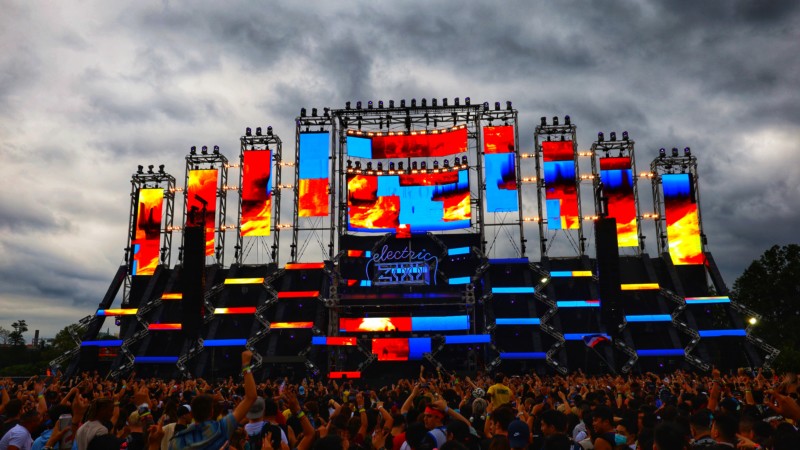 The set of Electric Zoo created a peaceful atmosphere for attendees at the festival.
