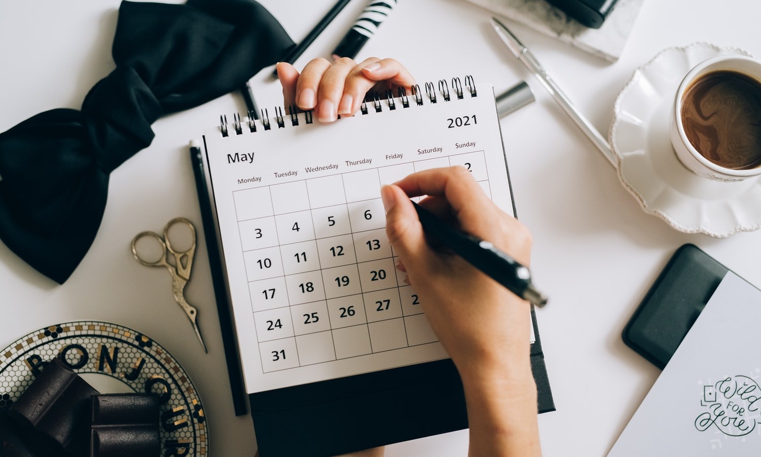 How Keeping a Calendar Can Improve Your Life