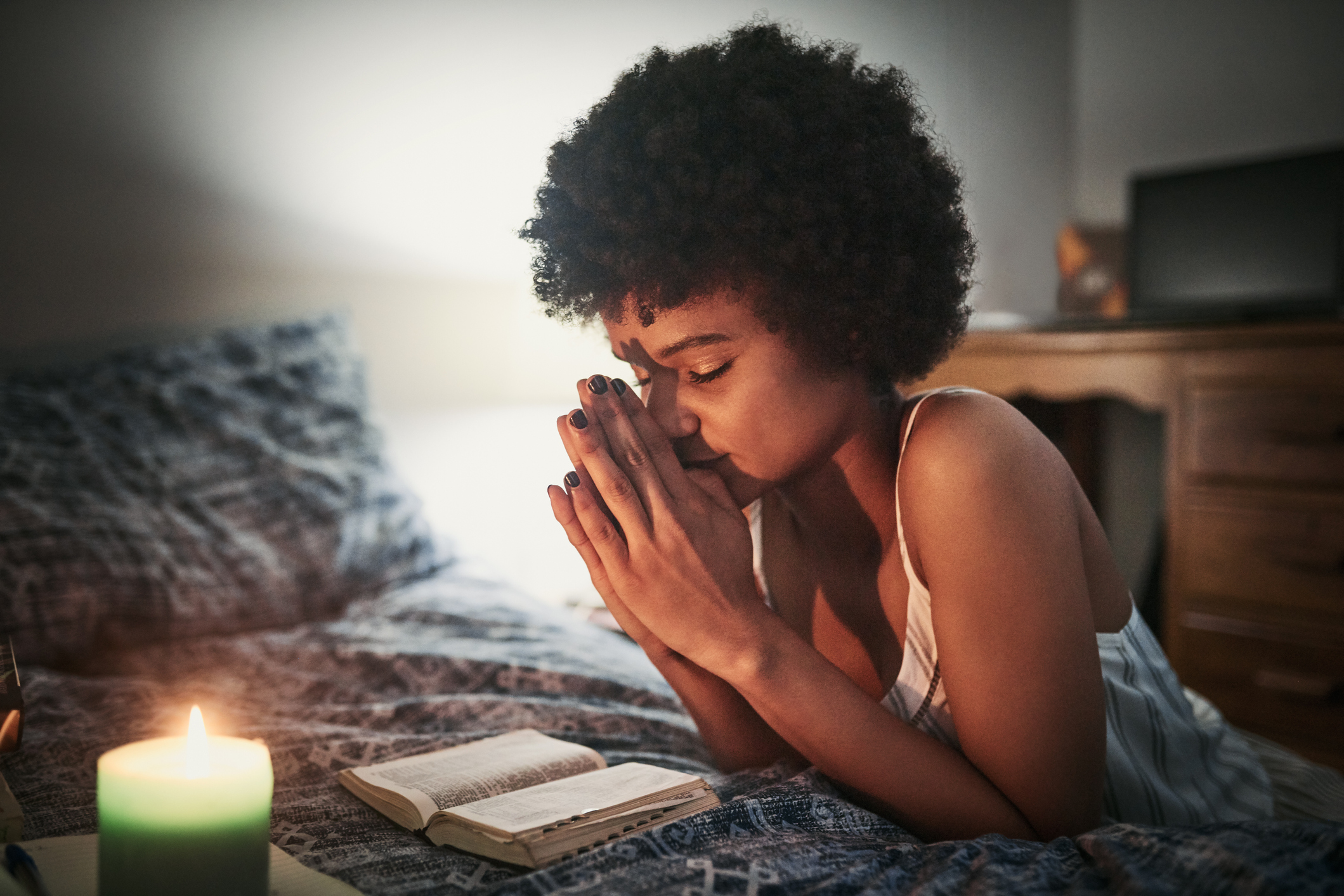 Try Reciting This Prayer to Unwind and Reflect Before Bed - Thrive Global