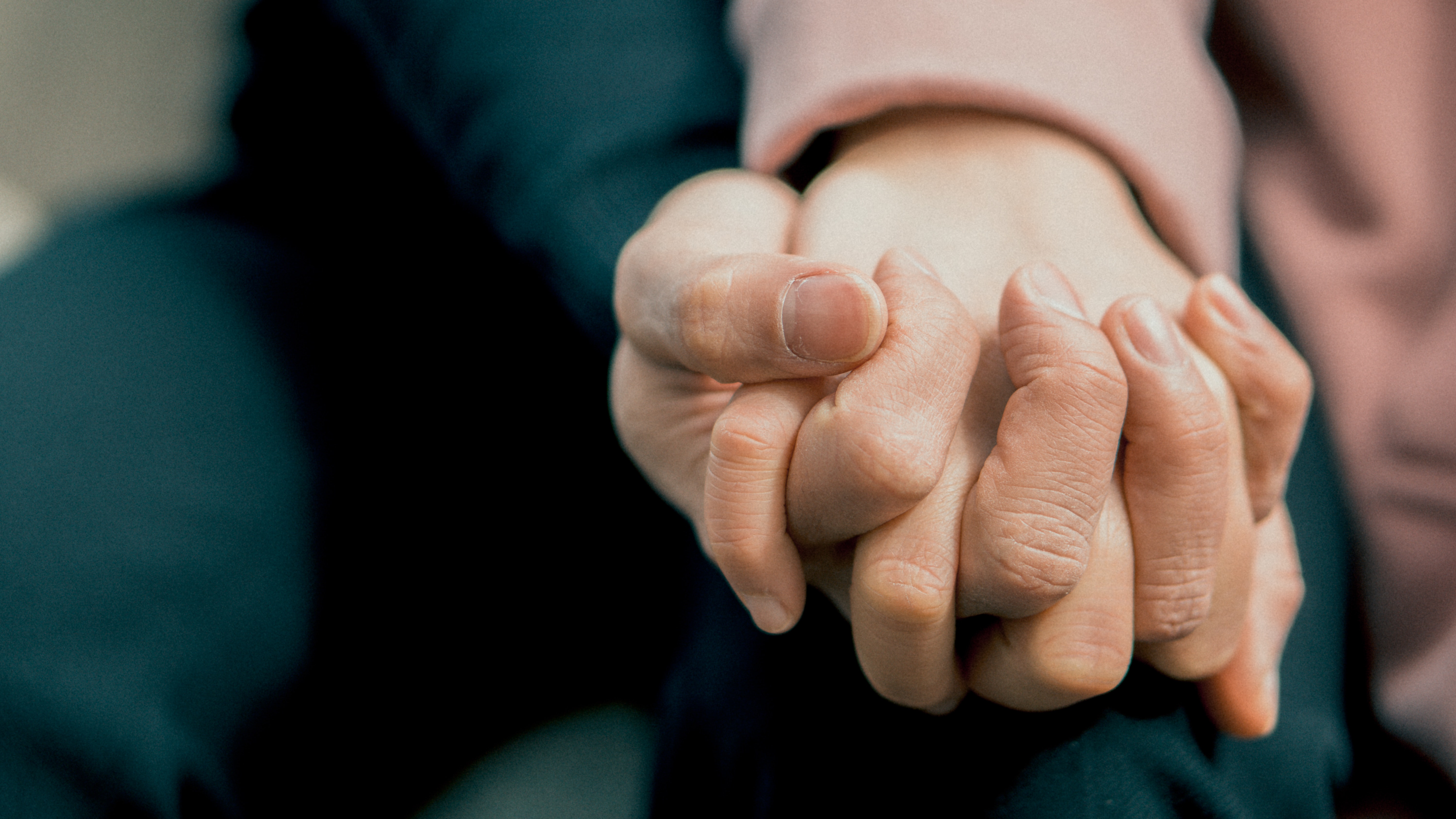 How to Know If You're In a Healthy Relationship Or a "Situationship" -  Thrive Global