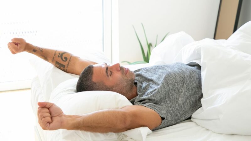 entrepreneurs talk about their sleep habits and how wake-up time influences productivity