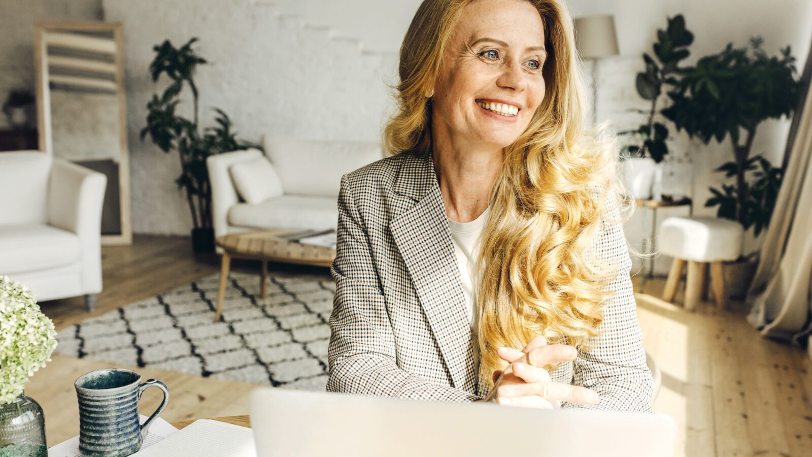 Why brilliant women hold back (and how to break through) - Megan Dalla-Camina-Women Rising